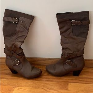 Brown boots 8 1/2